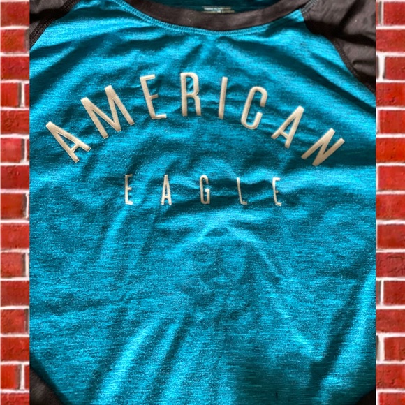 American Eagle Mens Small Longsleeve Tshirt - Picture 2 of 3
